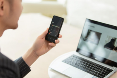 一機雙屏效率倍增,訊飛雙屏翻譯機引領(lǐng)翻譯市場新格局